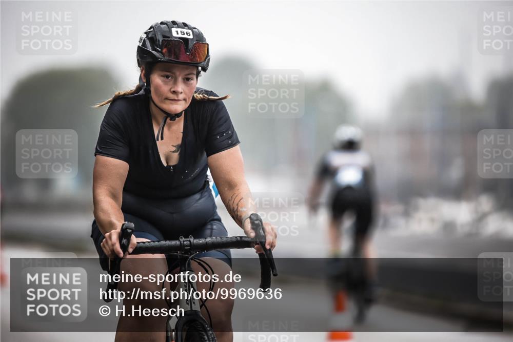 16.08.2026 - KN Förde Triathlon 2026 H.Heesch http://msf.ph/oto/9969636 16.08.2026 09:50:17 Radfahren 156, 174, 194, 239 meine-sportfotos.de