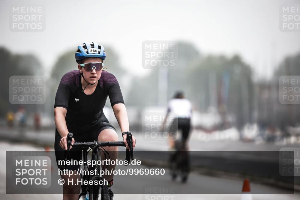 16.08.2026 - KN Förde Triathlon 2026 H.Heesch http://msf.ph/oto/9969660 16.08.2026 09:50:27 Radfahren 171, 180, 233, 263, 266 meine-sportfotos.de