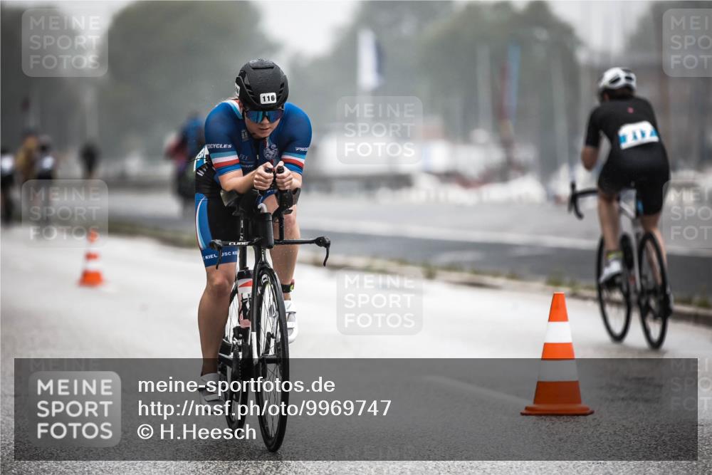 16.08.2026 - KN Förde Triathlon 2026 H.Heesch http://msf.ph/oto/9969747 16.08.2026 09:50:45 Radfahren 126, 152, 211, 228 meine-sportfotos.de