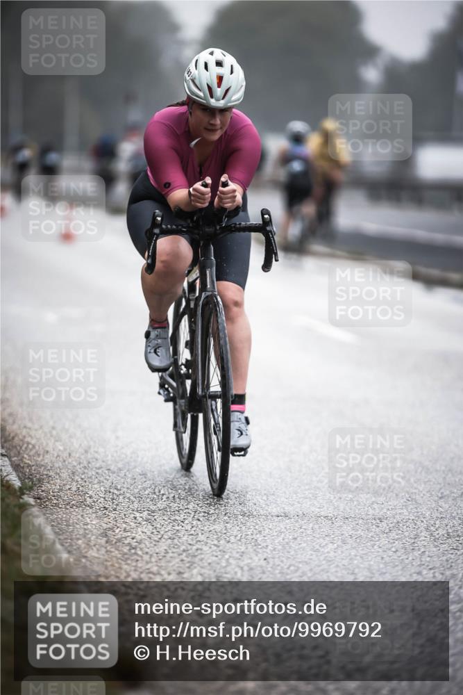 16.08.2026 - KN Förde Triathlon 2026 H.Heesch http://msf.ph/oto/9969792 16.08.2026 09:50:53 Radfahren 152, 176, 183 meine-sportfotos.de