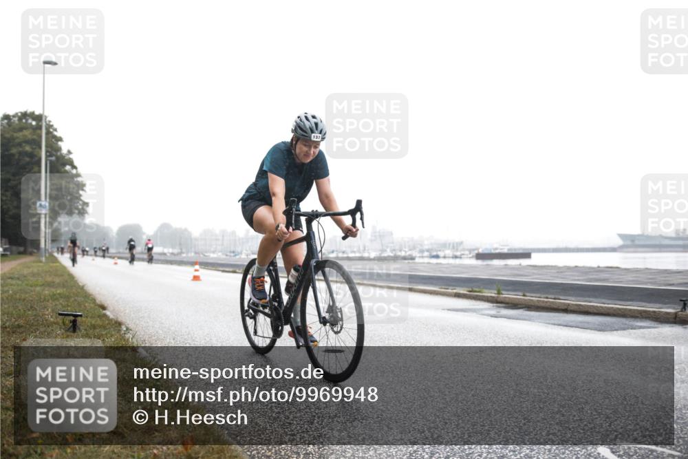 16.08.2026 - KN Förde Triathlon 2026 H.Heesch http://msf.ph/oto/9969948 16.08.2026 09:44:22 Radfahren 105, 129, 137, 170, 229 meine-sportfotos.de