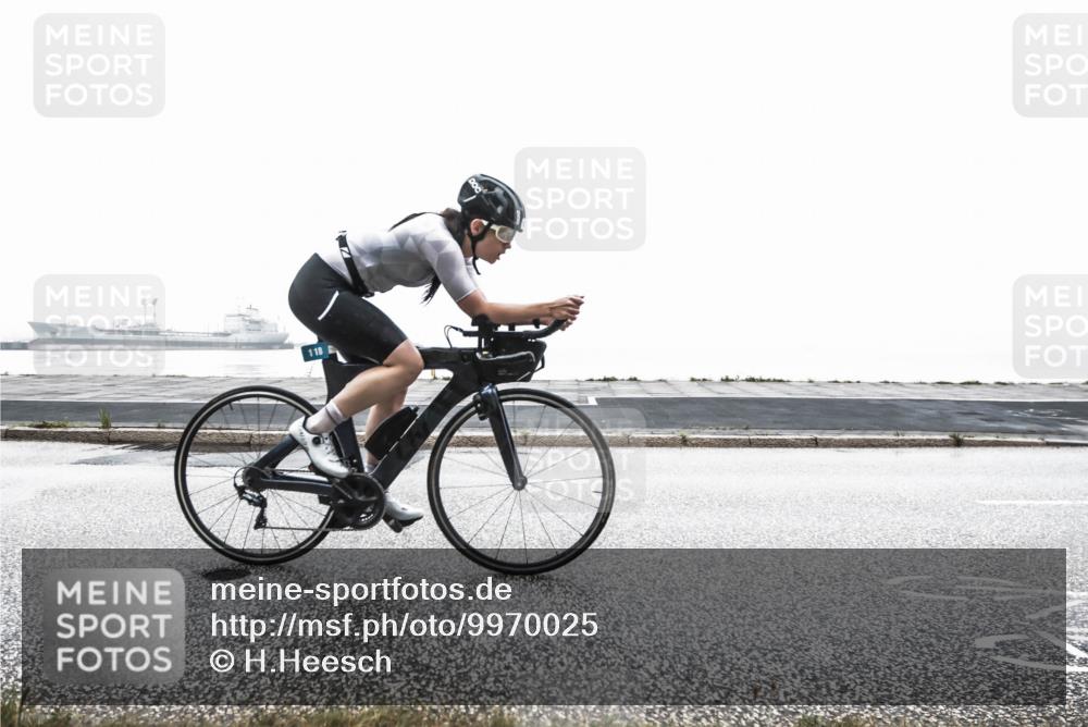 16.08.2026 - KN Förde Triathlon 2026 H.Heesch http://msf.ph/oto/9970025 16.08.2026 09:52:09 Radfahren 199, 241 meine-sportfotos.de