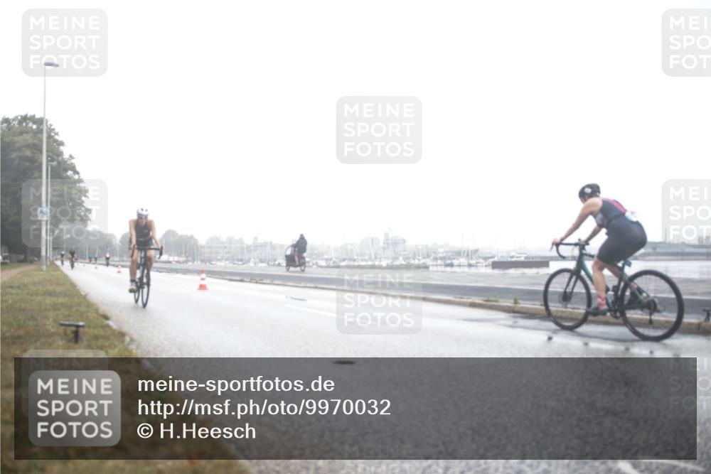 16.08.2026 - KN Förde Triathlon 2026 H.Heesch http://msf.ph/oto/9970032 16.08.2026 09:46:54 Radfahren 161, 164, 170, 178, 187, 189, 192, 251, 262 meine-sportfotos.de