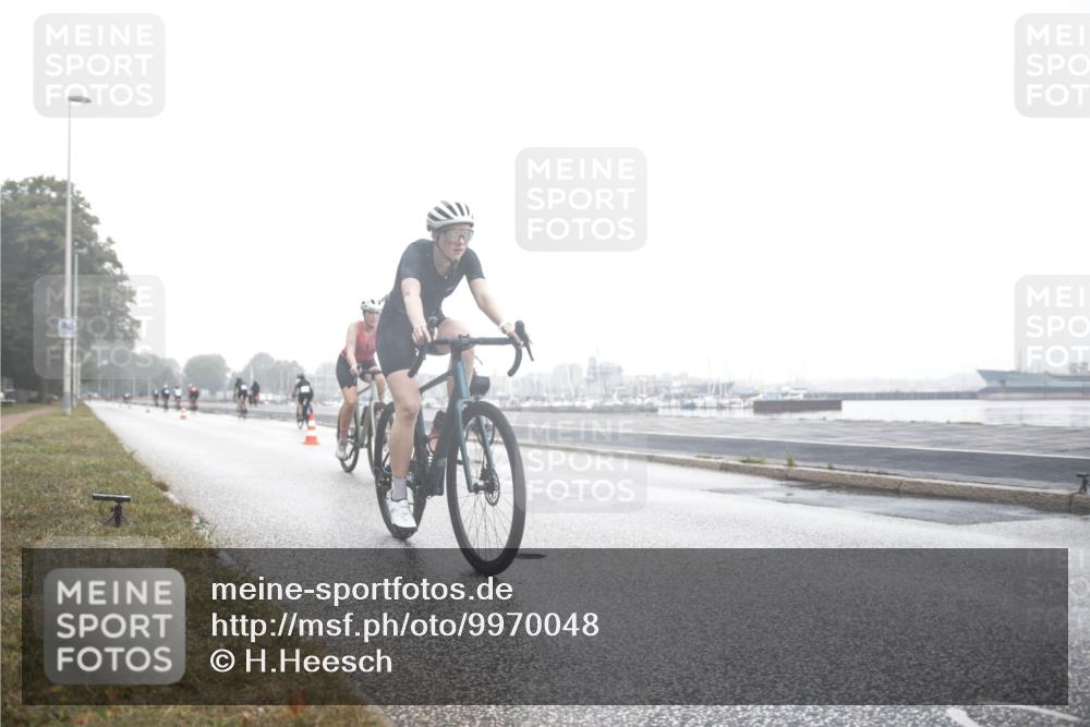 16.08.2026 - KN Förde Triathlon 2026 H.Heesch http://msf.ph/oto/9970048 16.08.2026 09:47:03 Radfahren 119, 131, 166, 805 meine-sportfotos.de