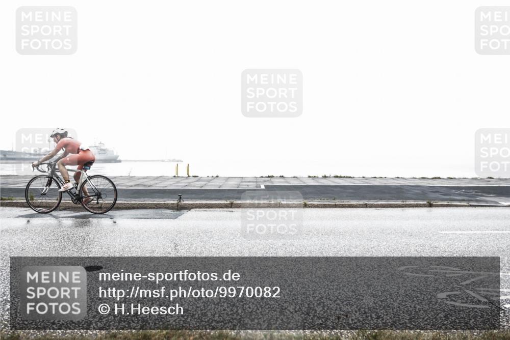 16.08.2026 - KN Förde Triathlon 2026 H.Heesch http://msf.ph/oto/9970082 16.08.2026 09:53:04 Radfahren 108, 139, 239 meine-sportfotos.de