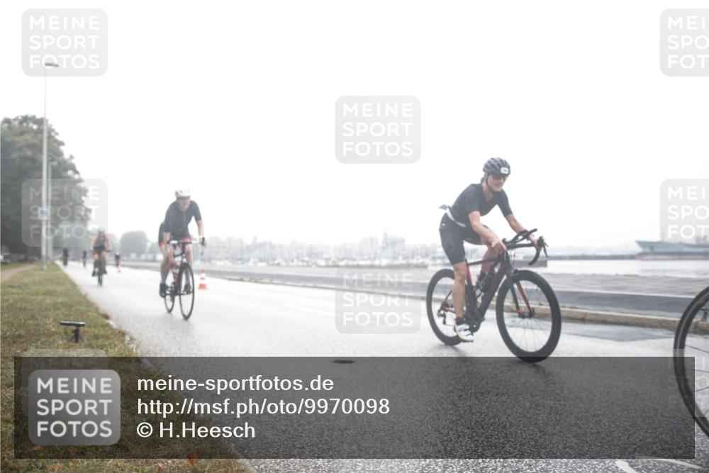 16.08.2026 - KN Förde Triathlon 2026 H.Heesch http://msf.ph/oto/9970098 16.08.2026 09:48:33 Radfahren 153, 168, 195, 225, 230, 243, 250, 252 meine-sportfotos.de