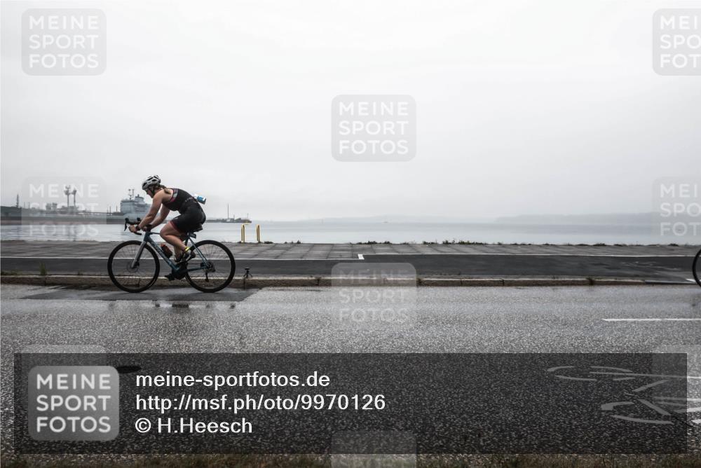 16.08.2026 - KN Förde Triathlon 2026 H.Heesch http://msf.ph/oto/9970126 16.08.2026 09:53:54 Radfahren 147, 154, 158, 181 meine-sportfotos.de