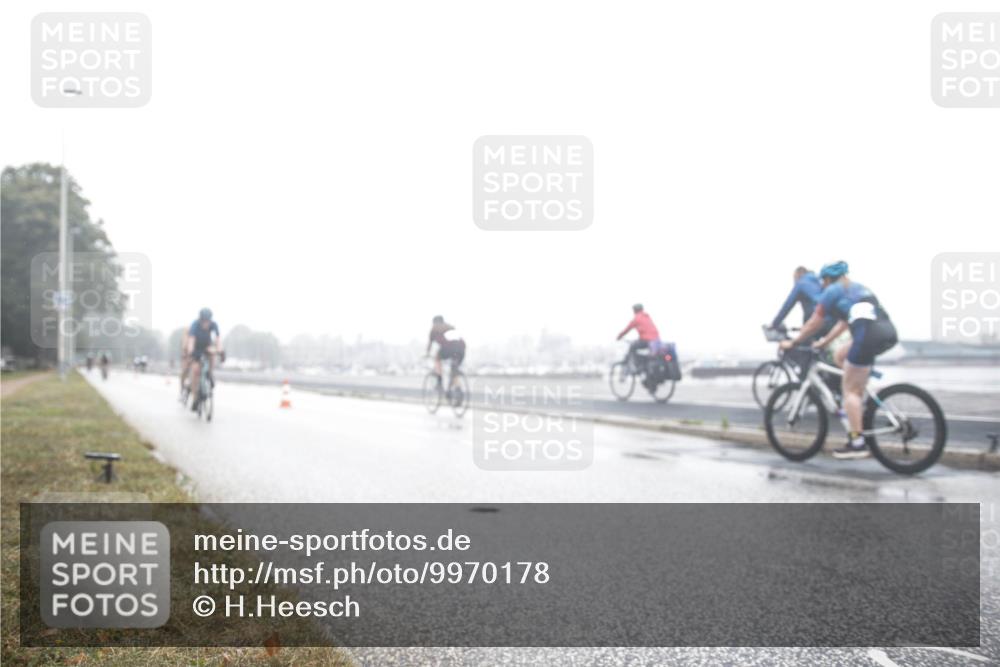 16.08.2026 - KN Förde Triathlon 2026 H.Heesch http://msf.ph/oto/9970178 16.08.2026 09:50:33 Radfahren 123, 233, 234, 263 meine-sportfotos.de