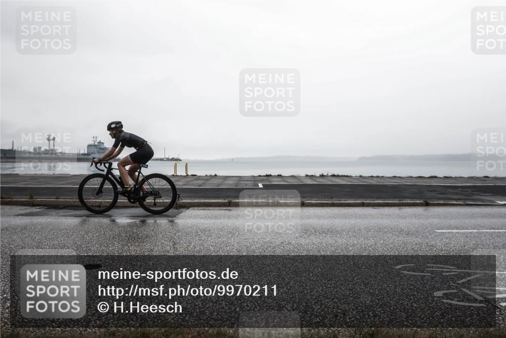 16.08.2026 - KN Förde Triathlon 2026 H.Heesch http://msf.ph/oto/9970211 16.08.2026 09:55:13 Radfahren 170 meine-sportfotos.de