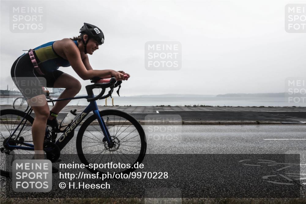 16.08.2026 - KN Förde Triathlon 2026 H.Heesch http://msf.ph/oto/9970228 16.08.2026 09:56:08 Radfahren 197, 202, 229 meine-sportfotos.de