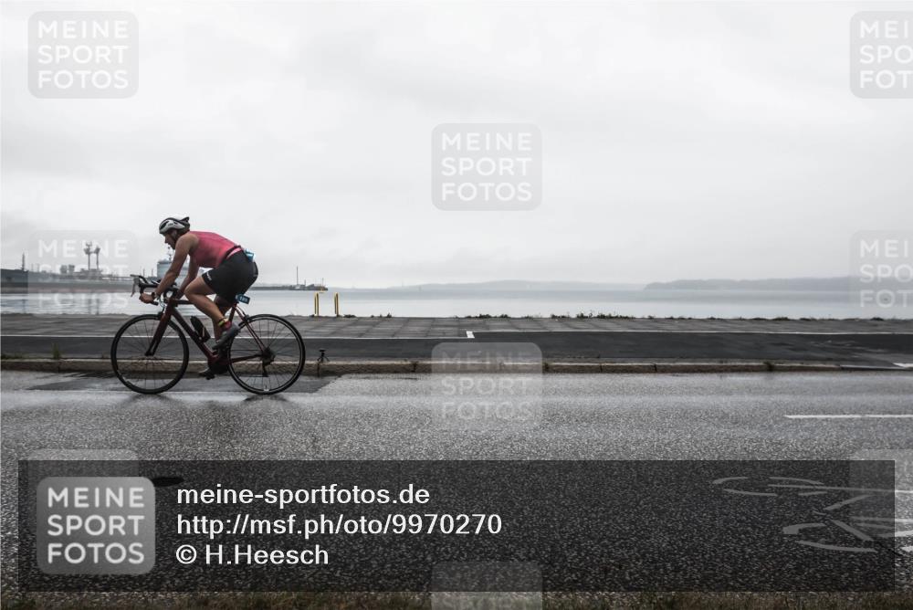 16.08.2026 - KN Förde Triathlon 2026 H.Heesch http://msf.ph/oto/9970270 16.08.2026 09:57:41 Radfahren 164, 178, 206 meine-sportfotos.de