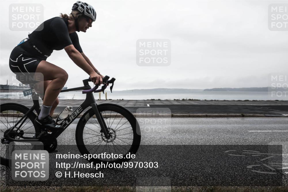 16.08.2026 - KN Förde Triathlon 2026 H.Heesch http://msf.ph/oto/9970303 16.08.2026 09:59:03 Radfahren  meine-sportfotos.de