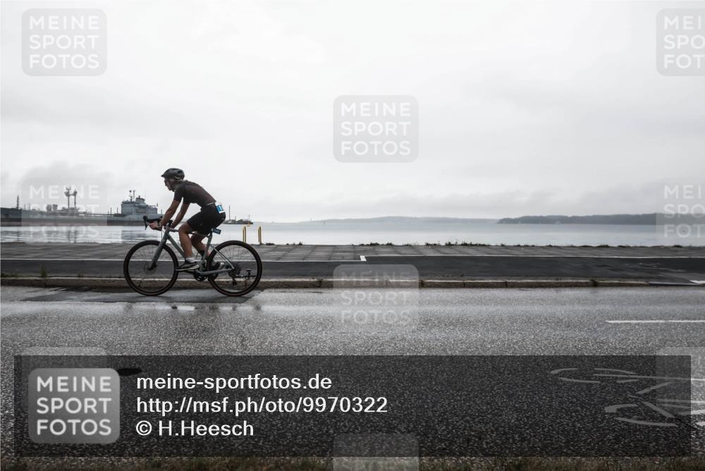 16.08.2026 - KN Förde Triathlon 2026 H.Heesch http://msf.ph/oto/9970322 16.08.2026 09:59:55 Radfahren  meine-sportfotos.de