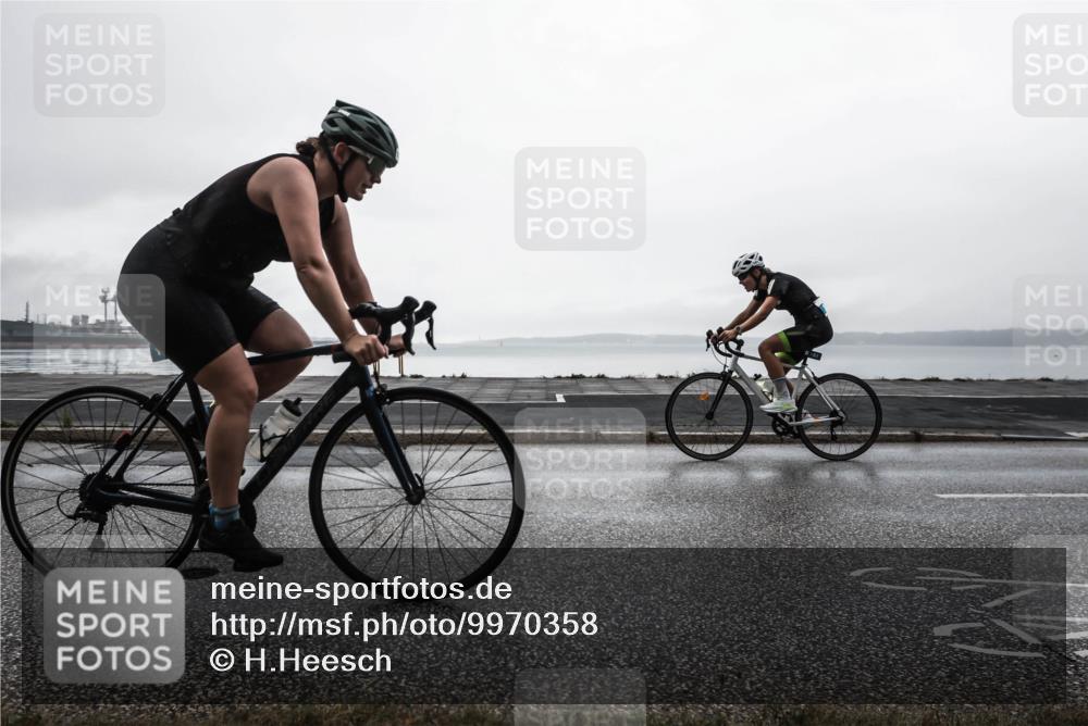 16.08.2026 - KN Förde Triathlon 2026 H.Heesch http://msf.ph/oto/9970358 16.08.2026 10:01:40 Radfahren 239, 245, 255 meine-sportfotos.de