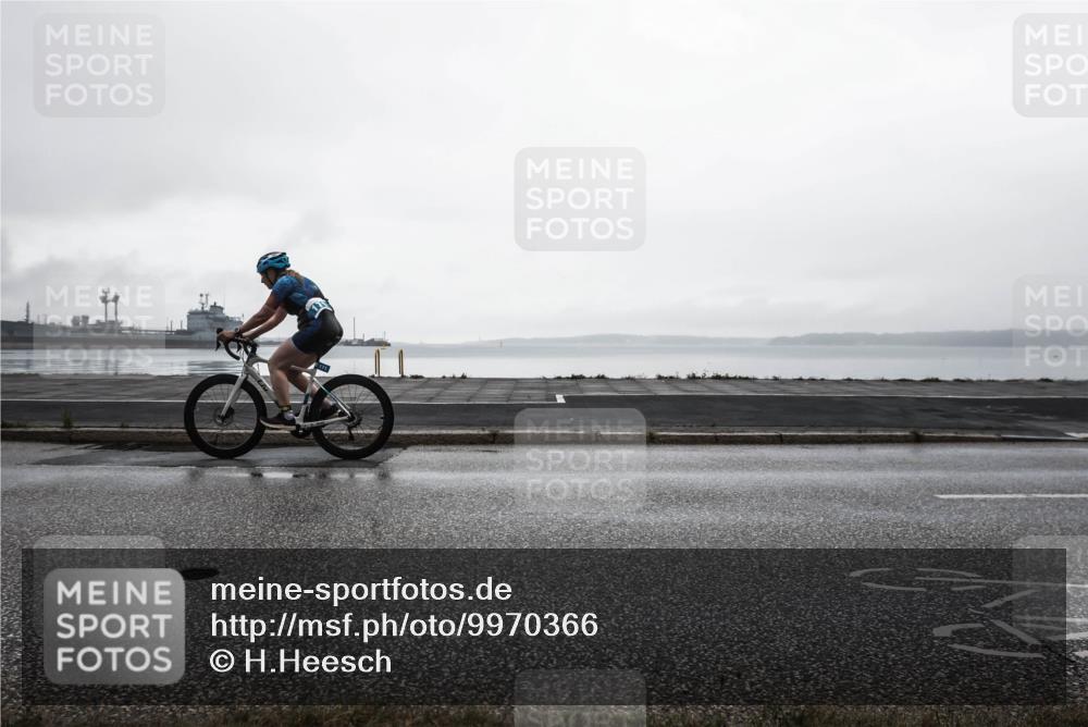 16.08.2026 - KN Förde Triathlon 2026 H.Heesch http://msf.ph/oto/9970366 16.08.2026 10:02:05 Radfahren 179 meine-sportfotos.de