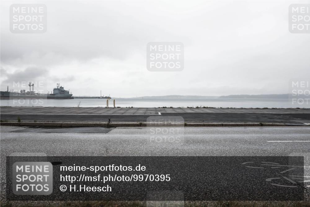 16.08.2026 - KN Förde Triathlon 2026 H.Heesch http://msf.ph/oto/9970395 16.08.2026 10:03:31 Radfahren  meine-sportfotos.de