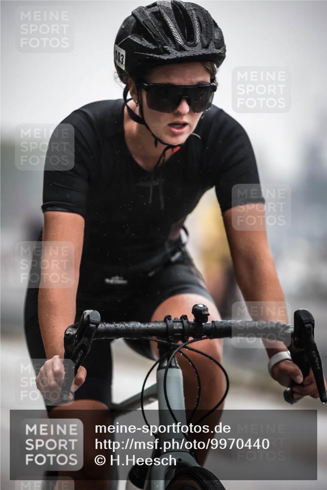 16.08.2026 - KN Förde Triathlon 2026 H.Heesch http://msf.ph/oto/9970440 16.08.2026 09:51:00 Radfahren 103, 127, 167, 176, 179, 181, 204 meine-sportfotos.de