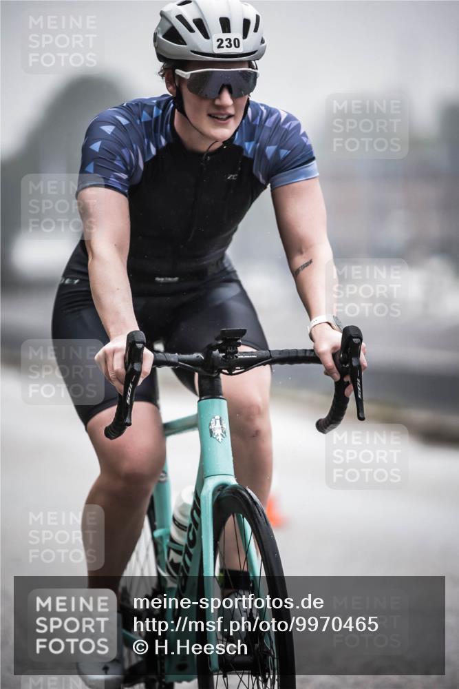 16.08.2026 - KN Förde Triathlon 2026 H.Heesch http://msf.ph/oto/9970465 16.08.2026 09:51:15 Radfahren 201, 203, 230 meine-sportfotos.de