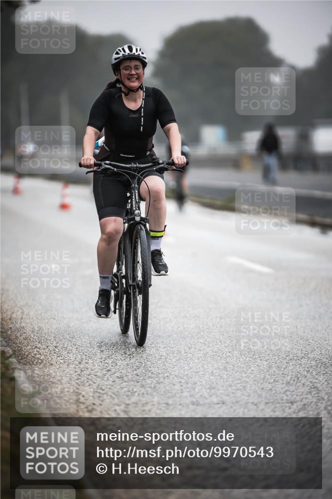 16.08.2026 - KN Förde Triathlon 2026 H.Heesch http://msf.ph/oto/9970543 16.08.2026 09:54:32 Radfahren 182, 264 meine-sportfotos.de