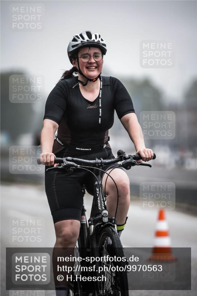 16.08.2026 - KN Förde Triathlon 2026 H.Heesch http://msf.ph/oto/9970563 16.08.2026 09:54:33 Radfahren 264 meine-sportfotos.de