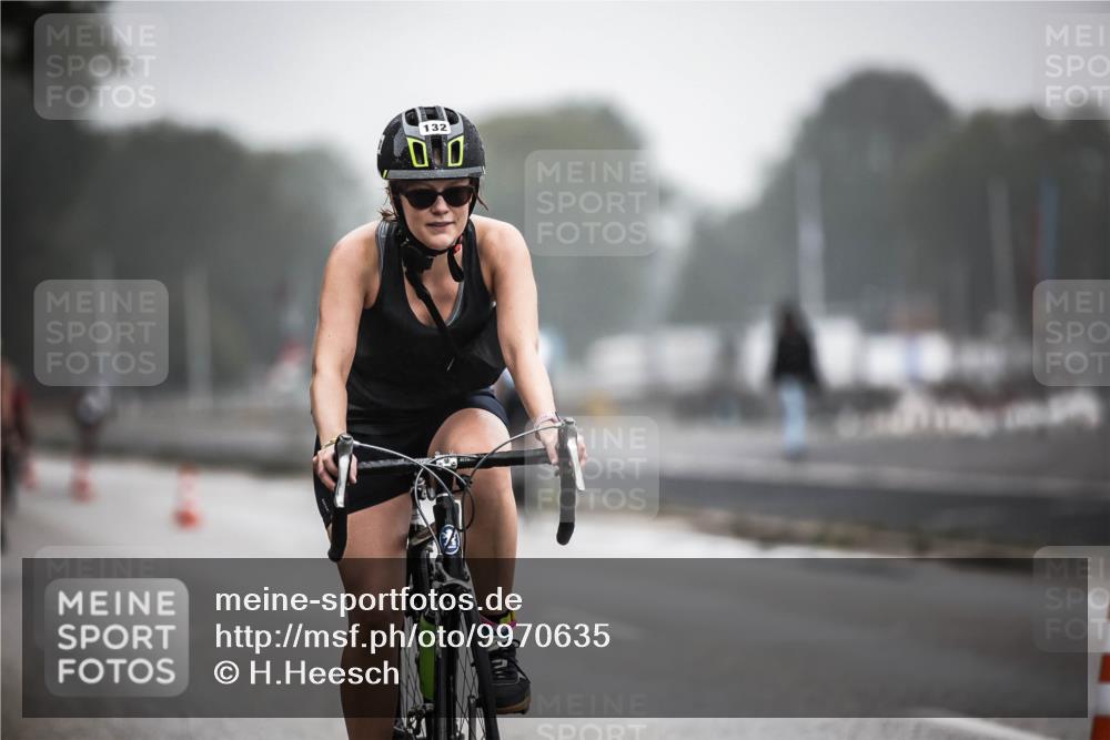 16.08.2026 - KN Förde Triathlon 2026 H.Heesch http://msf.ph/oto/9970635 16.08.2026 09:54:48 Radfahren 128, 132, 193, 241 meine-sportfotos.de