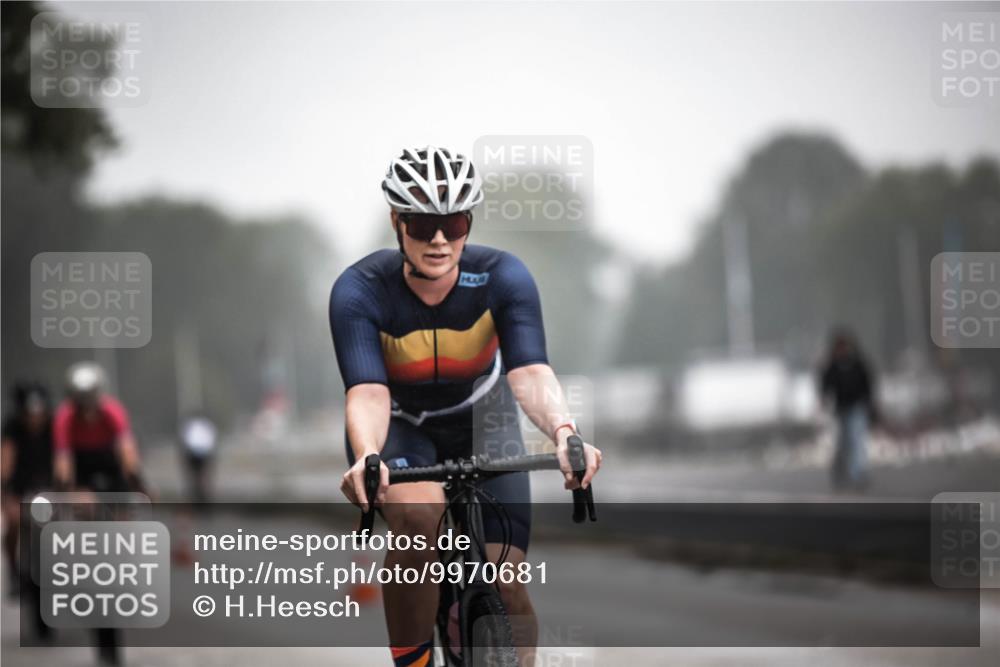 16.08.2026 - KN Förde Triathlon 2026 H.Heesch http://msf.ph/oto/9970681 16.08.2026 09:54:53 Radfahren 193, 199, 205, 241, 247, 256 meine-sportfotos.de