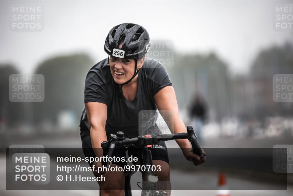 16.08.2026 - KN Förde Triathlon 2026 H.Heesch http://msf.ph/oto/9970703 16.08.2026 09:54:56 Radfahren 193, 199, 205, 247, 256 meine-sportfotos.de