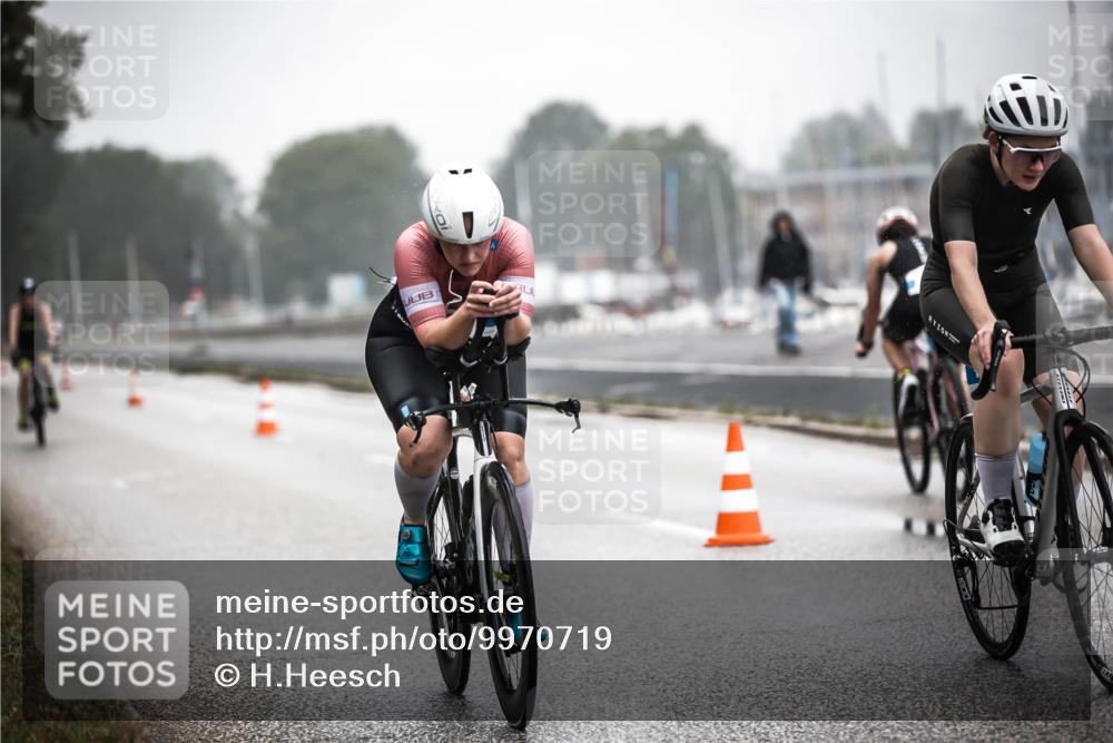 16.08.2026 - KN Förde Triathlon 2026 H.Heesch http://msf.ph/oto/9970719 16.08.2026 09:55:01 Radfahren 125, 214 meine-sportfotos.de