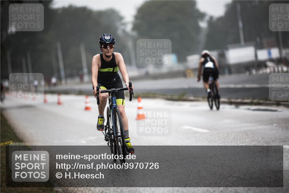 16.08.2026 - KN Förde Triathlon 2026 H.Heesch http://msf.ph/oto/9970726 16.08.2026 09:55:04 Radfahren 125, 214 meine-sportfotos.de