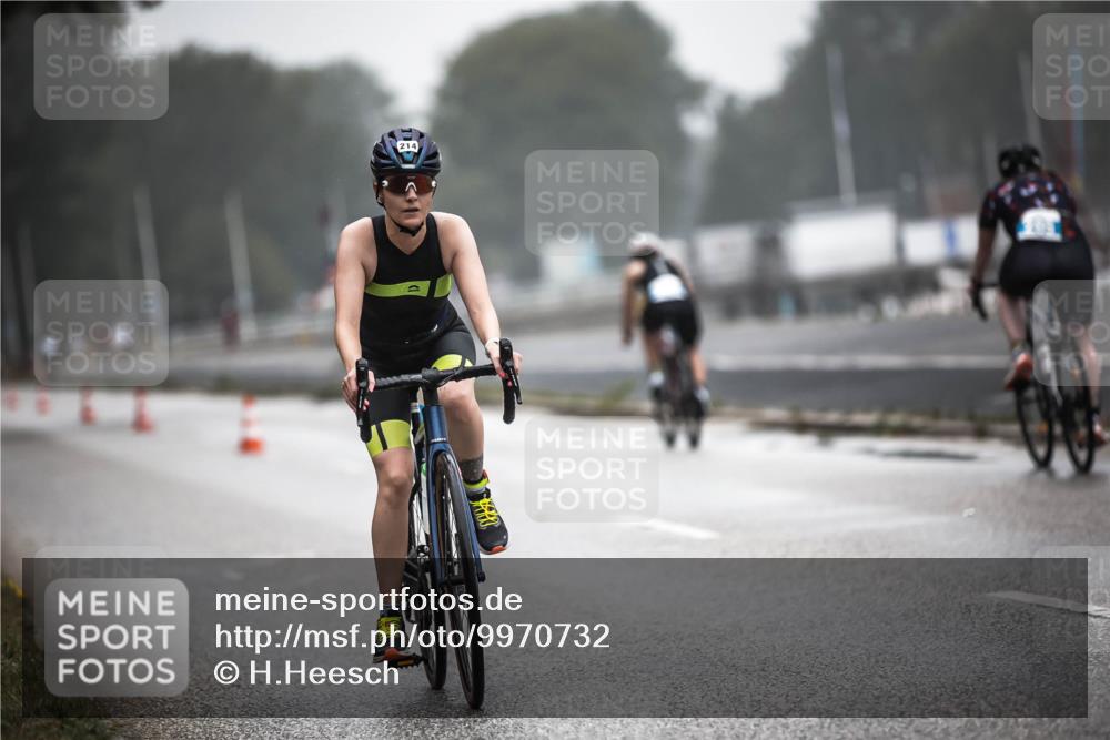 16.08.2026 - KN Förde Triathlon 2026 H.Heesch http://msf.ph/oto/9970732 16.08.2026 09:55:04 Radfahren 125, 214 meine-sportfotos.de
