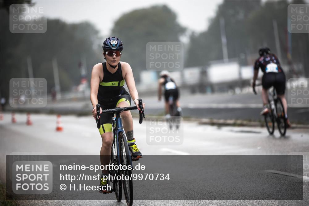 16.08.2026 - KN Förde Triathlon 2026 H.Heesch http://msf.ph/oto/9970734 16.08.2026 09:55:04 Radfahren 125, 214 meine-sportfotos.de