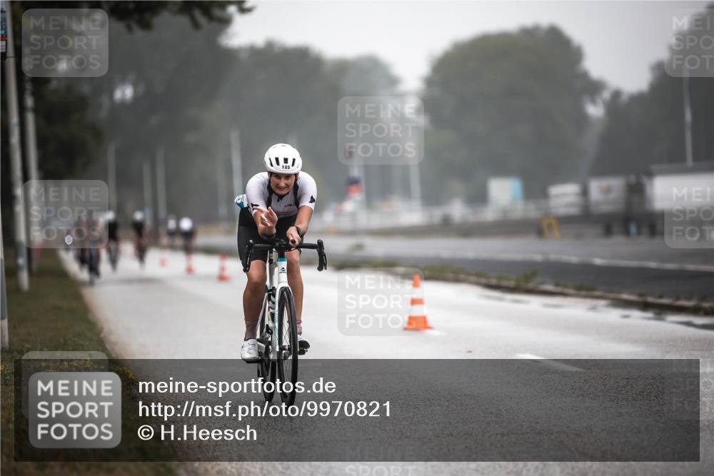 16.08.2026 - KN Förde Triathlon 2026 H.Heesch http://msf.ph/oto/9970821 16.08.2026 09:55:58 Radfahren 131, 216, 226 meine-sportfotos.de