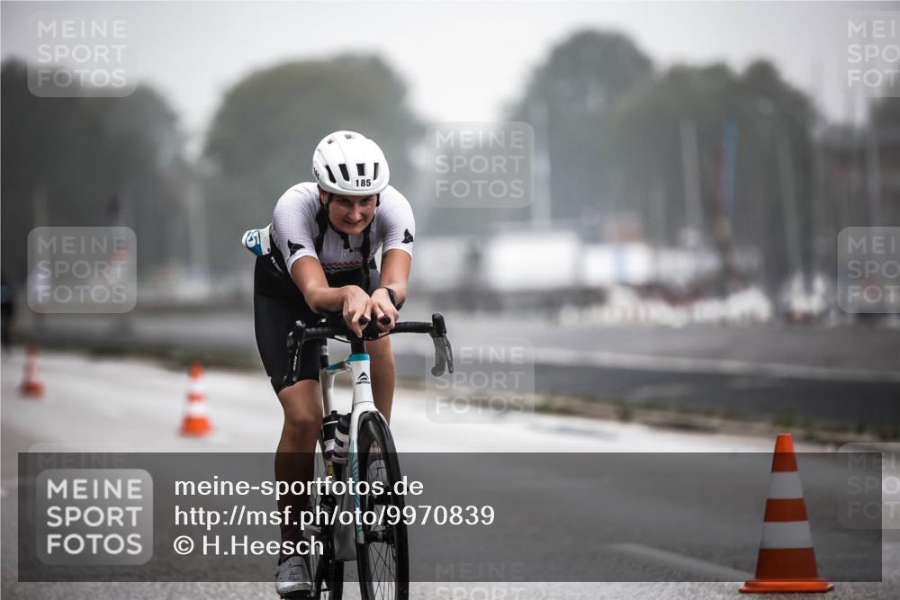 16.08.2026 - KN Förde Triathlon 2026 H.Heesch http://msf.ph/oto/9970839 16.08.2026 09:55:59 Radfahren 131, 216 meine-sportfotos.de