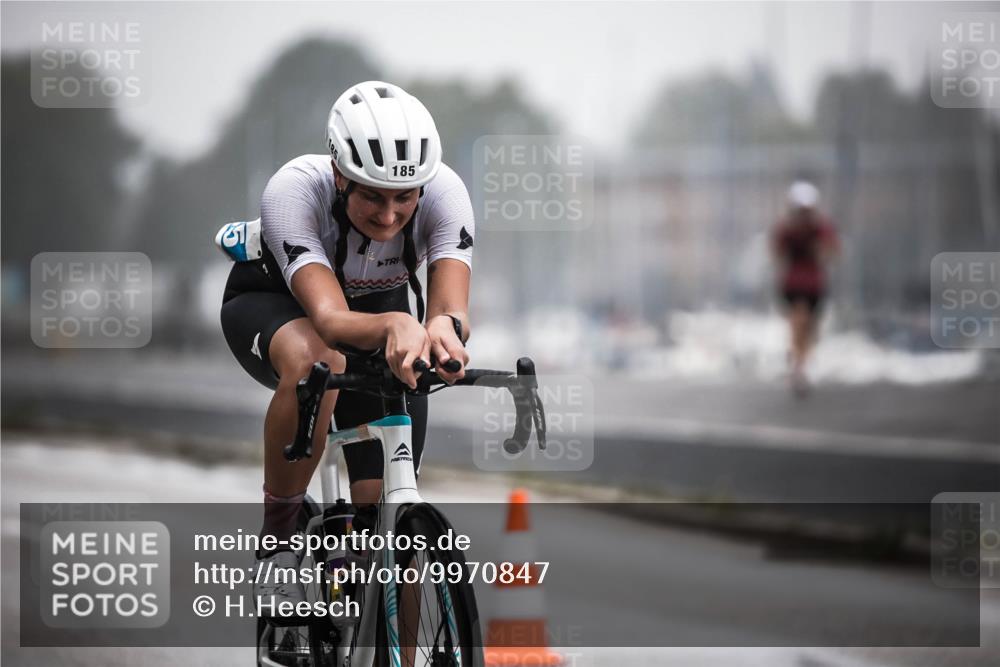 16.08.2026 - KN Förde Triathlon 2026 H.Heesch http://msf.ph/oto/9970847 16.08.2026 09:55:59 Radfahren 131, 216 meine-sportfotos.de