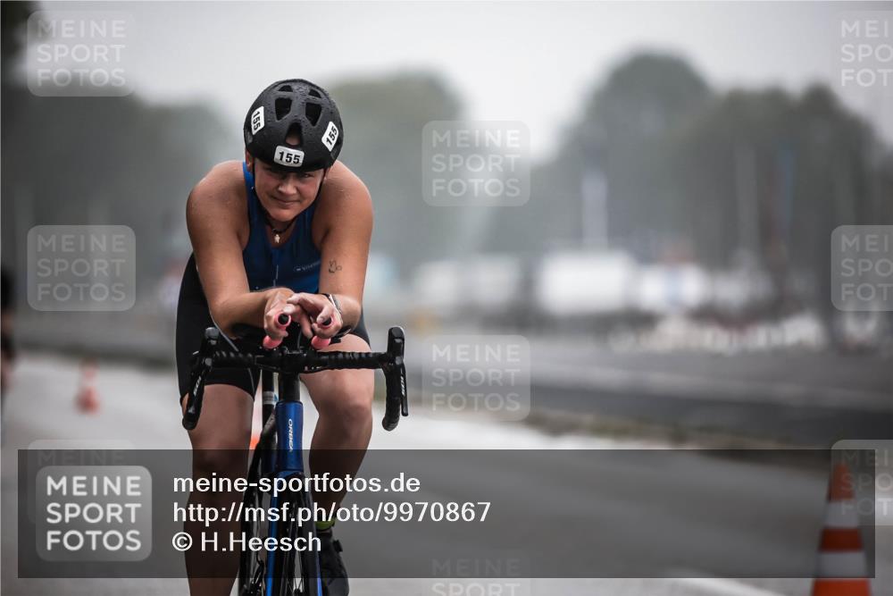 16.08.2026 - KN Förde Triathlon 2026 H.Heesch http://msf.ph/oto/9970867 16.08.2026 09:56:06 Radfahren 202, 229 meine-sportfotos.de