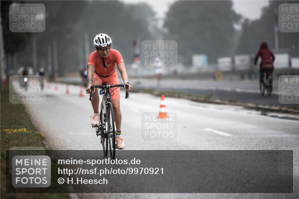 16.08.2026 - KN Förde Triathlon 2026 H.Heesch http://msf.ph/oto/9970921 16.08.2026 09:56:14 Radfahren 195, 197, 229, 254, 260, 805 meine-sportfotos.de