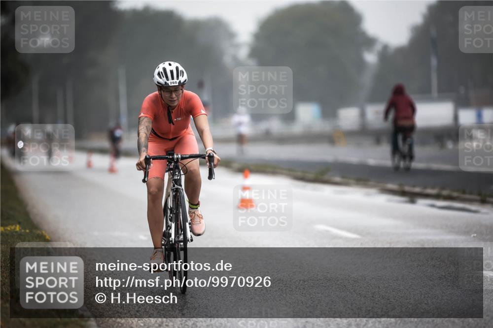 16.08.2026 - KN Förde Triathlon 2026 H.Heesch http://msf.ph/oto/9970926 16.08.2026 09:56:14 Radfahren 195, 197, 229, 254, 260, 805 meine-sportfotos.de