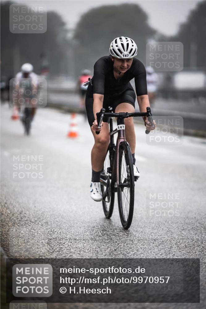 16.08.2026 - KN Förde Triathlon 2026 H.Heesch http://msf.ph/oto/9970957 16.08.2026 09:56:25 Radfahren 172, 225, 261 meine-sportfotos.de