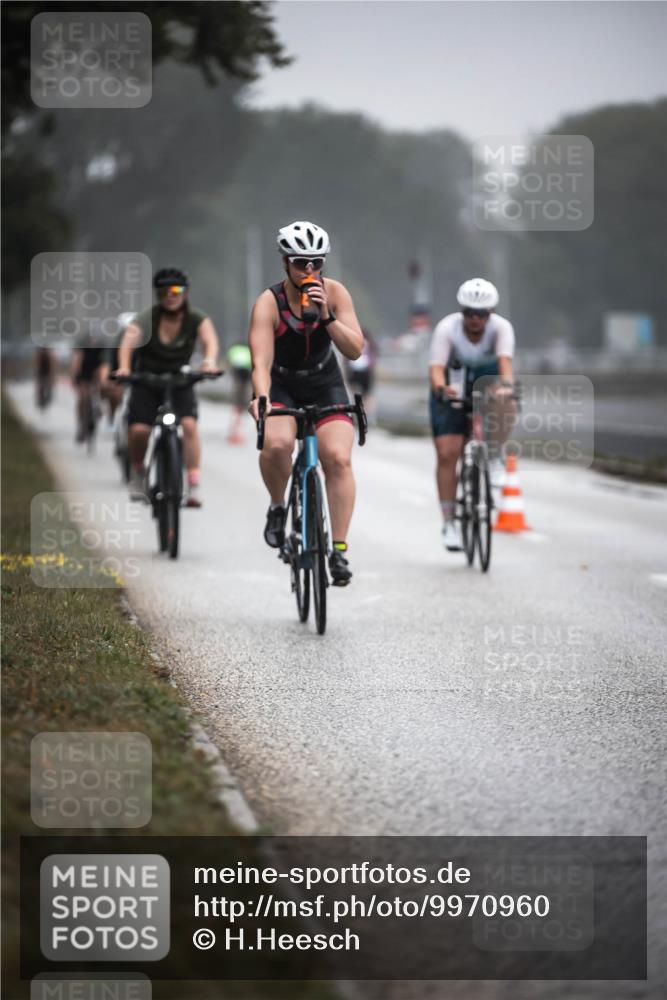 16.08.2026 - KN Förde Triathlon 2026 H.Heesch http://msf.ph/oto/9970960 16.08.2026 09:56:26 Radfahren 108, 172, 225, 261 meine-sportfotos.de