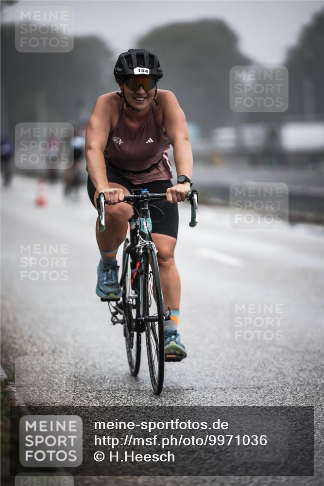16.08.2026 - KN Förde Triathlon 2026 H.Heesch http://msf.ph/oto/9971036 16.08.2026 09:56:38 Radfahren 175 meine-sportfotos.de