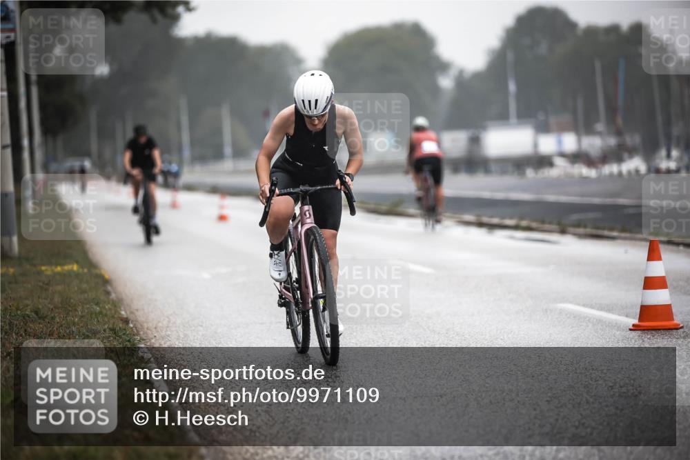 16.08.2026 - KN Förde Triathlon 2026 H.Heesch http://msf.ph/oto/9971109 16.08.2026 09:57:33 Radfahren 178, 187, 189, 192, 206, 247, 248 meine-sportfotos.de