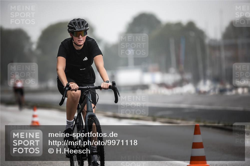 16.08.2026 - KN Förde Triathlon 2026 H.Heesch http://msf.ph/oto/9971118 16.08.2026 09:57:37 Radfahren 178, 187, 189, 192, 206, 247, 248 meine-sportfotos.de