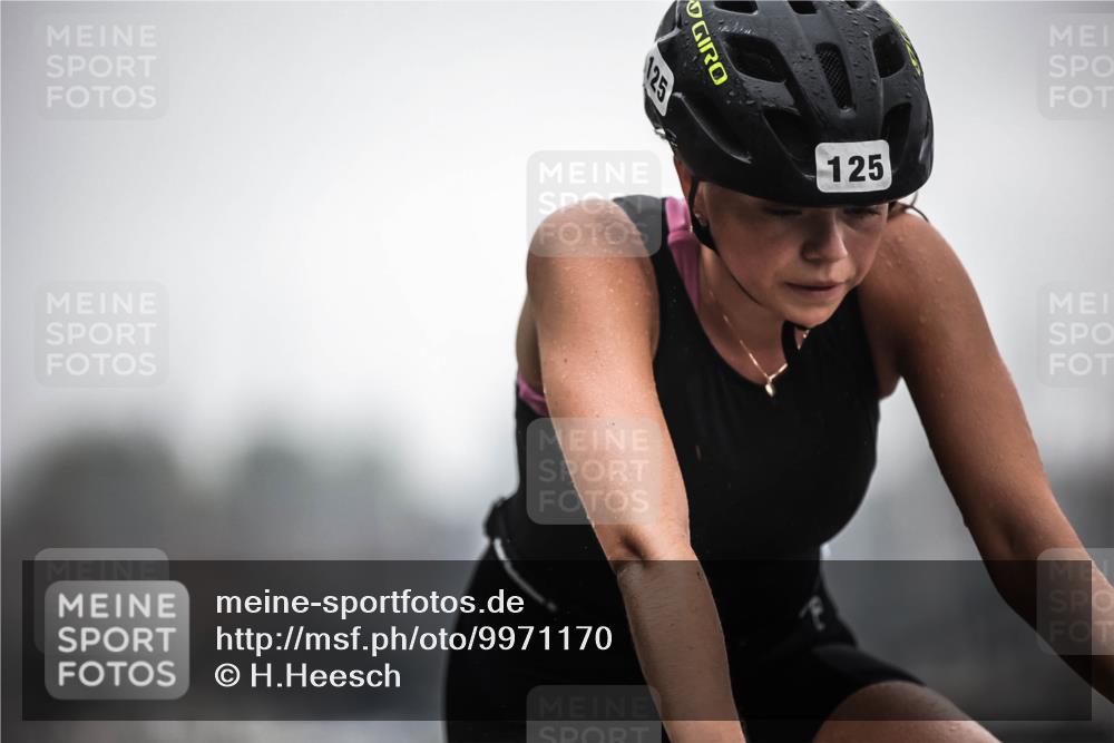 16.08.2026 - KN Förde Triathlon 2026 H.Heesch http://msf.ph/oto/9971170 16.08.2026 09:57:55 Radfahren 238 meine-sportfotos.de