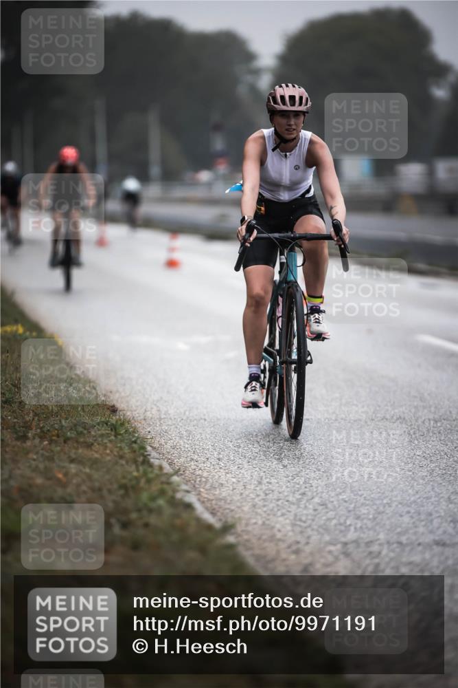 16.08.2026 - KN Förde Triathlon 2026 H.Heesch http://msf.ph/oto/9971191 16.08.2026 09:58:21 Radfahren 186, 223, 251, 262 meine-sportfotos.de