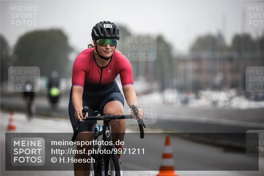 16.08.2026 - KN Förde Triathlon 2026 H.Heesch http://msf.ph/oto/9971211 16.08.2026 09:58:48 Radfahren 216 meine-sportfotos.de
