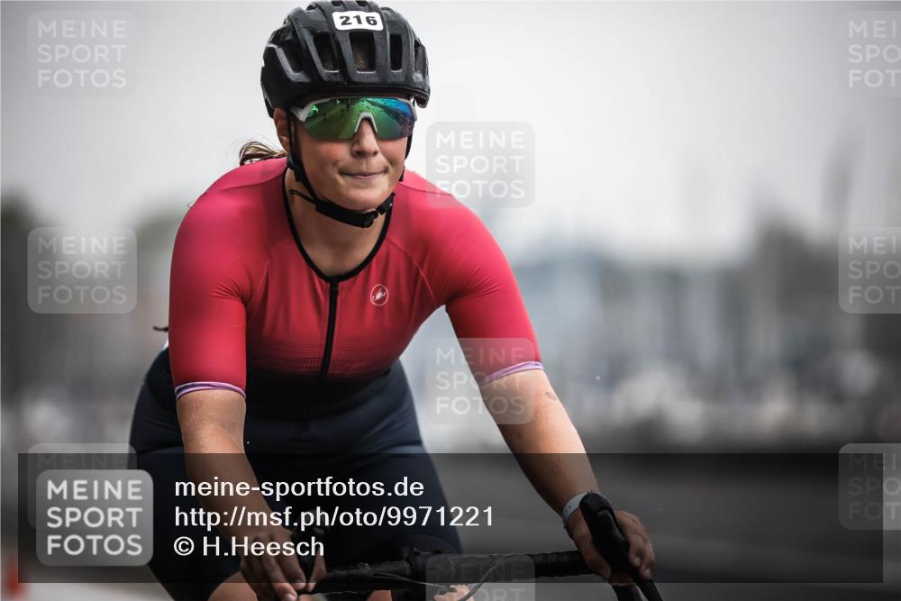 16.08.2026 - KN Förde Triathlon 2026 H.Heesch http://msf.ph/oto/9971221 16.08.2026 09:58:49 Radfahren 216, 265 meine-sportfotos.de