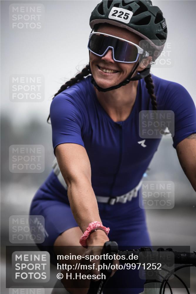 16.08.2026 - KN Förde Triathlon 2026 H.Heesch http://msf.ph/oto/9971252 16.08.2026 09:58:57 Radfahren 138, 156, 174, 254, 265 meine-sportfotos.de