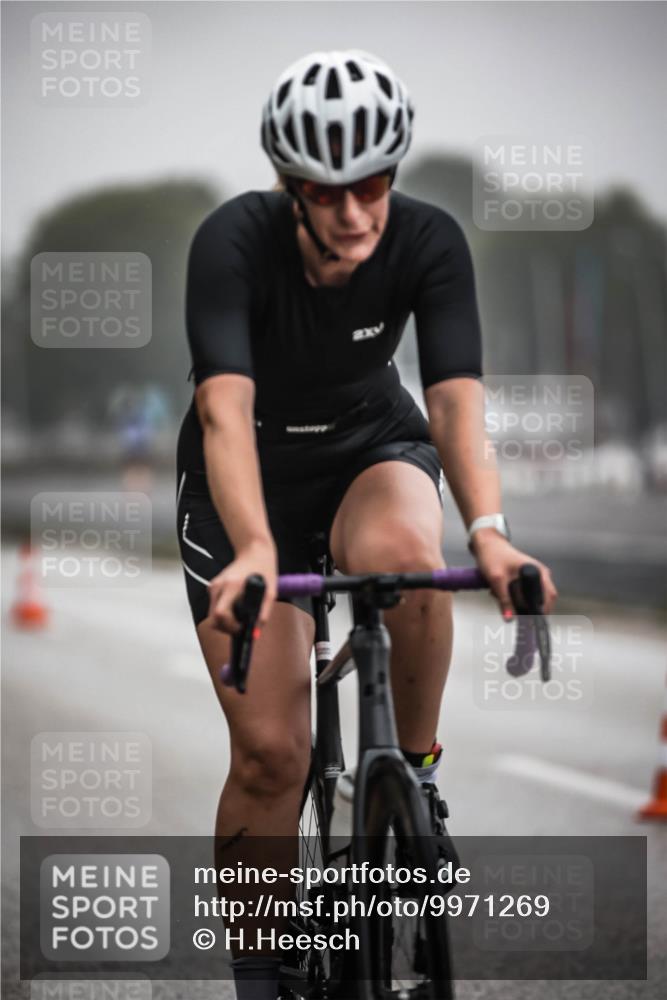 16.08.2026 - KN Förde Triathlon 2026 H.Heesch http://msf.ph/oto/9971269 16.08.2026 09:59:01 Radfahren 138, 174, 254 meine-sportfotos.de