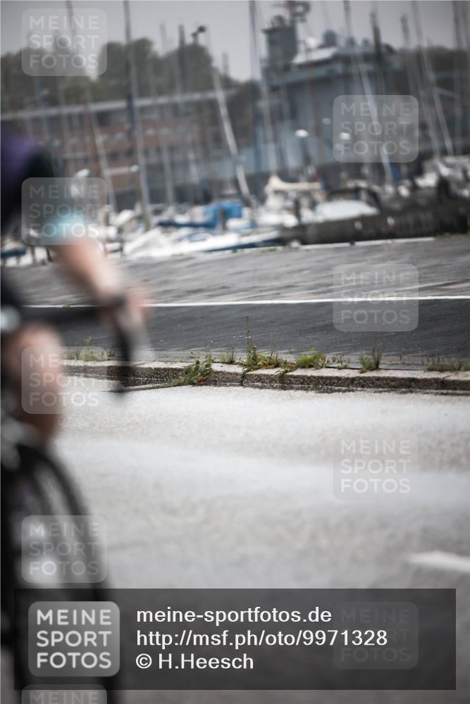 16.08.2026 - KN Förde Triathlon 2026 H.Heesch http://msf.ph/oto/9971328 16.08.2026 09:59:27 Radfahren 201, 230, 236, 268 meine-sportfotos.de