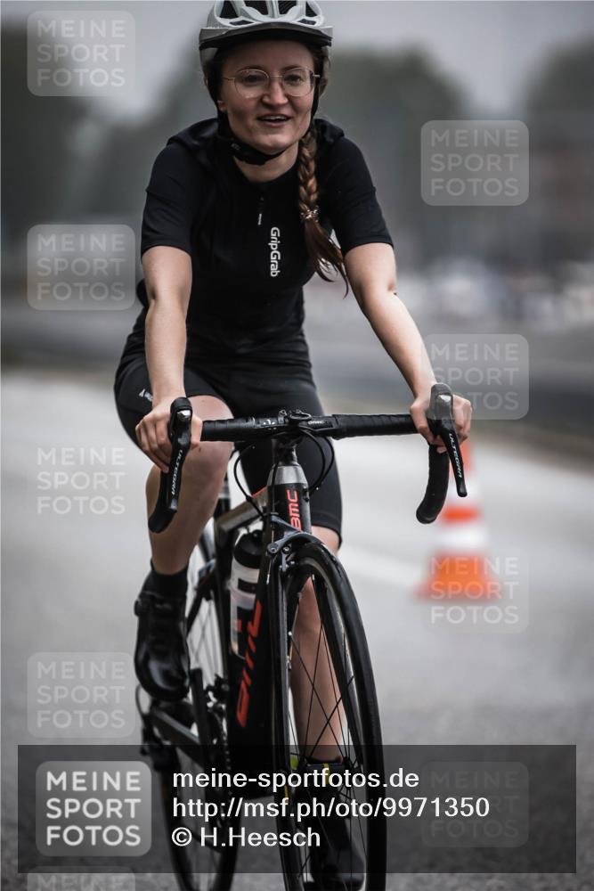 16.08.2026 - KN Förde Triathlon 2026 H.Heesch http://msf.ph/oto/9971350 16.08.2026 09:59:41 Radfahren 183, 263 meine-sportfotos.de
